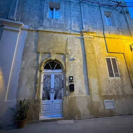 Gazde/Camere de închiriat Nina Siggiewi