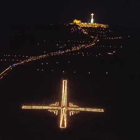 Nina Gazde/Camere de închiriat Siggiewi